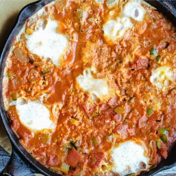 shakshuka in iron skillet